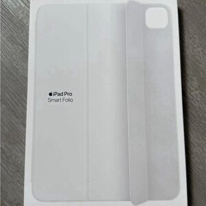 New Apple Smart Folio for iPad Pro 11-inch (M4) White